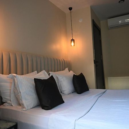 Main Airport Hotel Arnavutkoy Esterno foto
