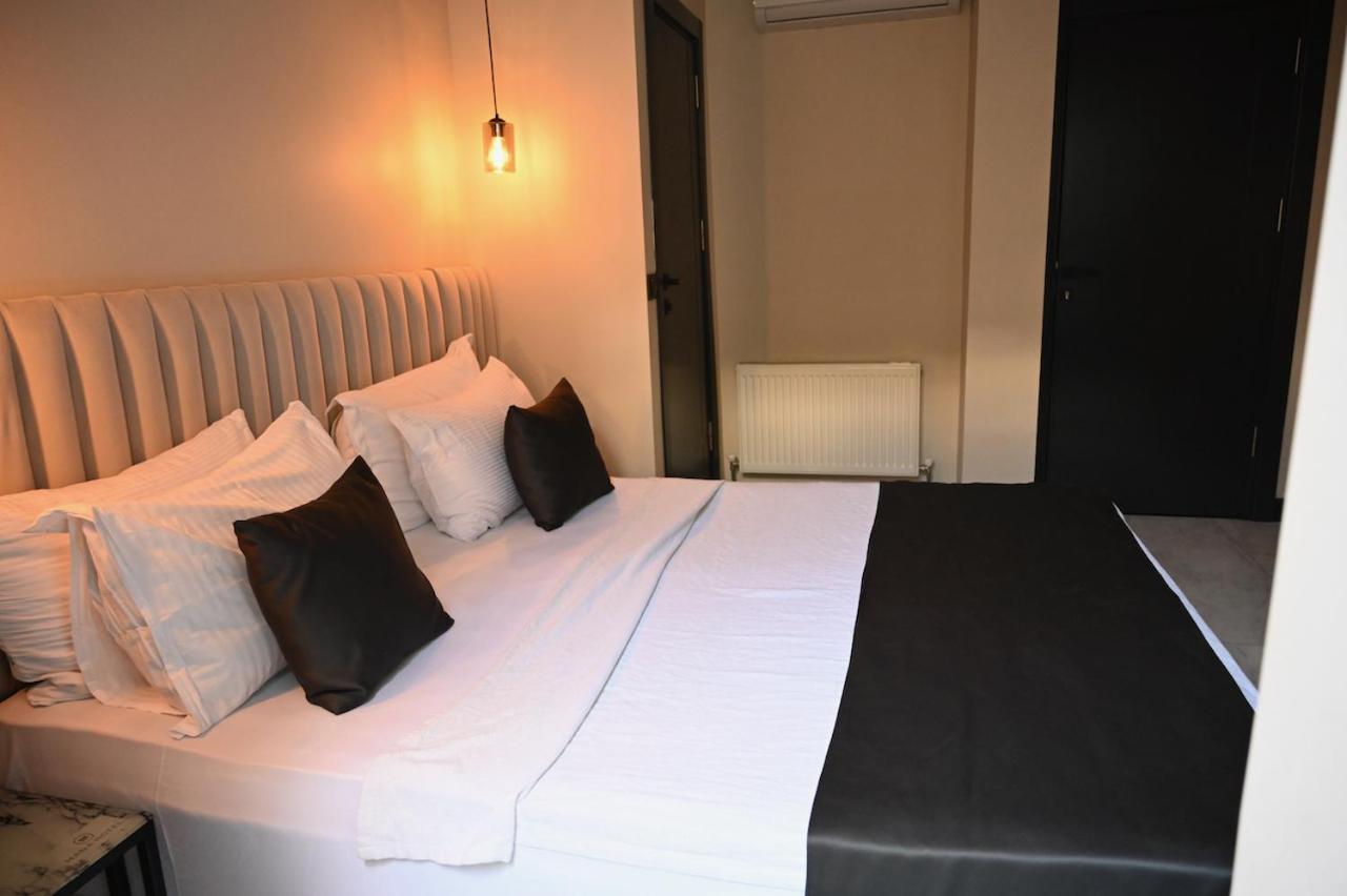 Main Airport Hotel Arnavutkoy Esterno foto