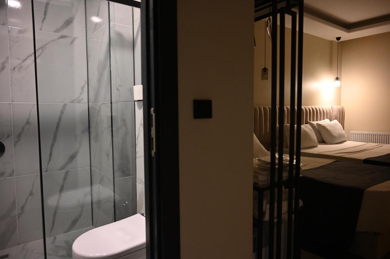 Main Airport Hotel Arnavutkoy Esterno foto